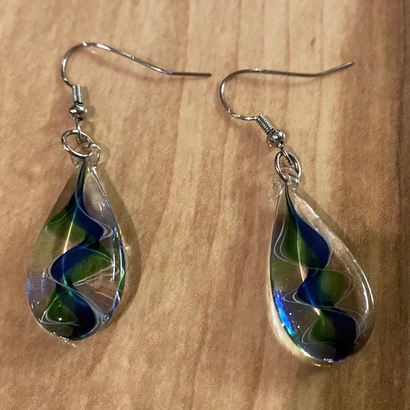 Necklace & Earring Set - Picture 3 of 6